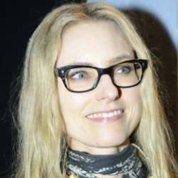 Author Aimee Mann