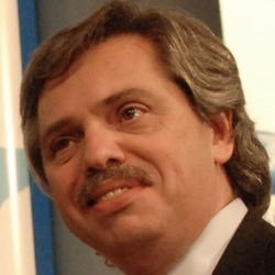 Author Alberto Fernandez