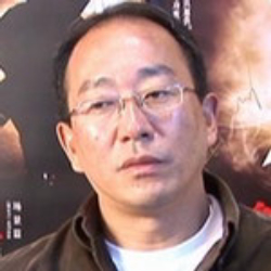 Author Daniel Lee