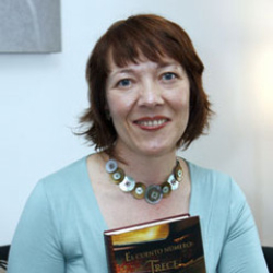 Author Diane Setterfield