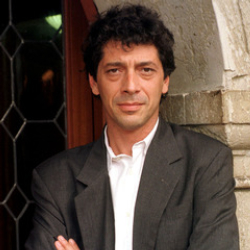 Author Sandro Veronesi