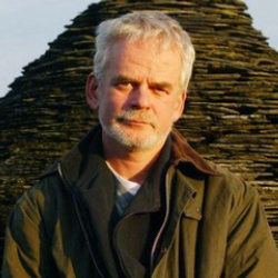 Author Andy Goldsworthy