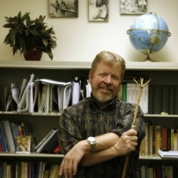 Author Daniel Everett