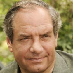 Author Dick Wolf