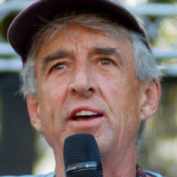 Author Frank Shorter