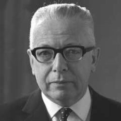 Author Gustav Heinemann
