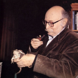 Author Jean Rostand