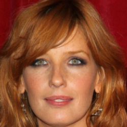 Author Kelly Reilly