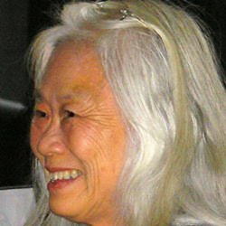 Author Maxine Kingston