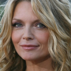 Michelle Pfeiffer Quotations (TOP 100 of 124) | QuoteTab