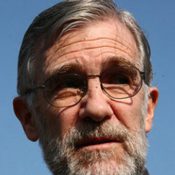 Author Ray McGovern