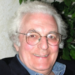 Author Robert Moog
