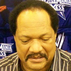 Author Ron Simmons