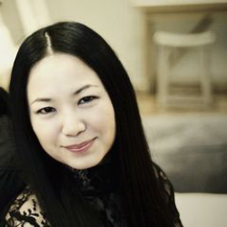 Author Shan Sa