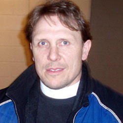 Author Steve Thomas