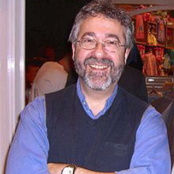 Author Warren Spector