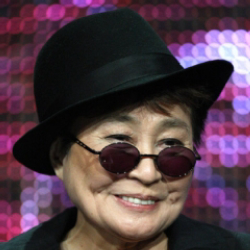 Author Yoko Ono